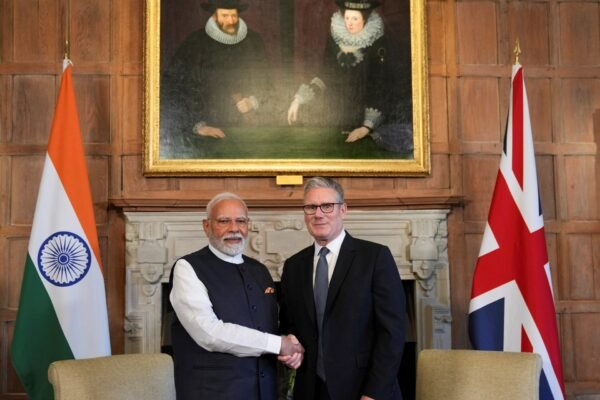 UK and India sign free trade agreement during Modi visit | International Trade News