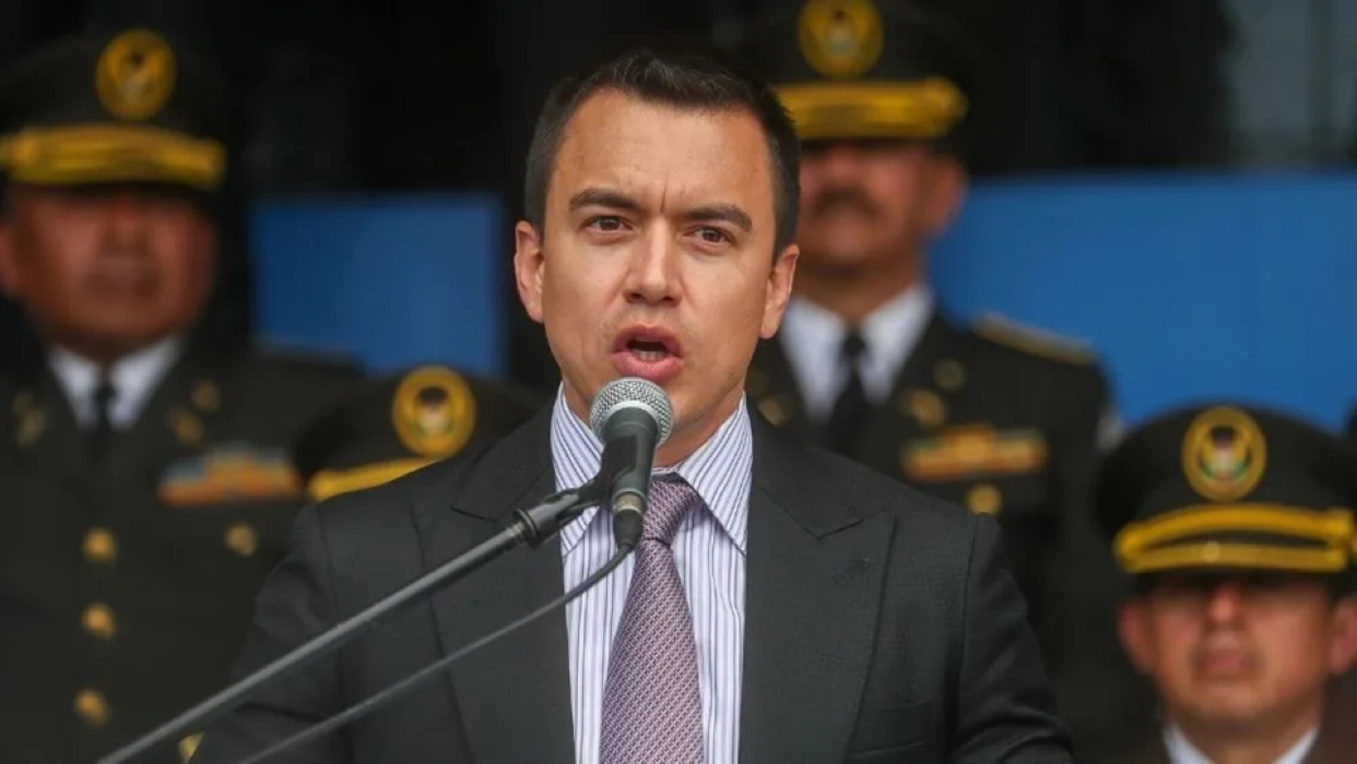 Ecuadorean Noboa Tests Crime War Against Ballots, Borders, and Diesel
