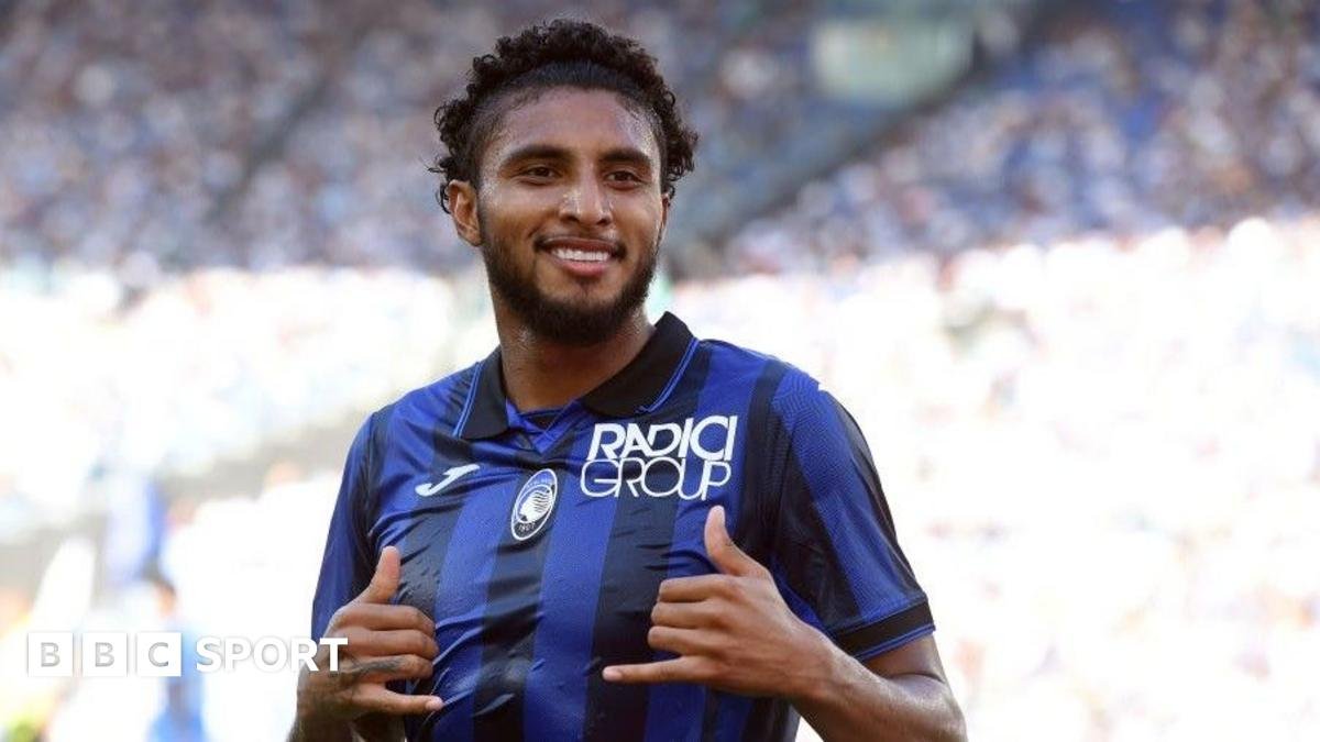 Man Utd transfers: Could a central midfielder be Michael Carrick’s first signing?